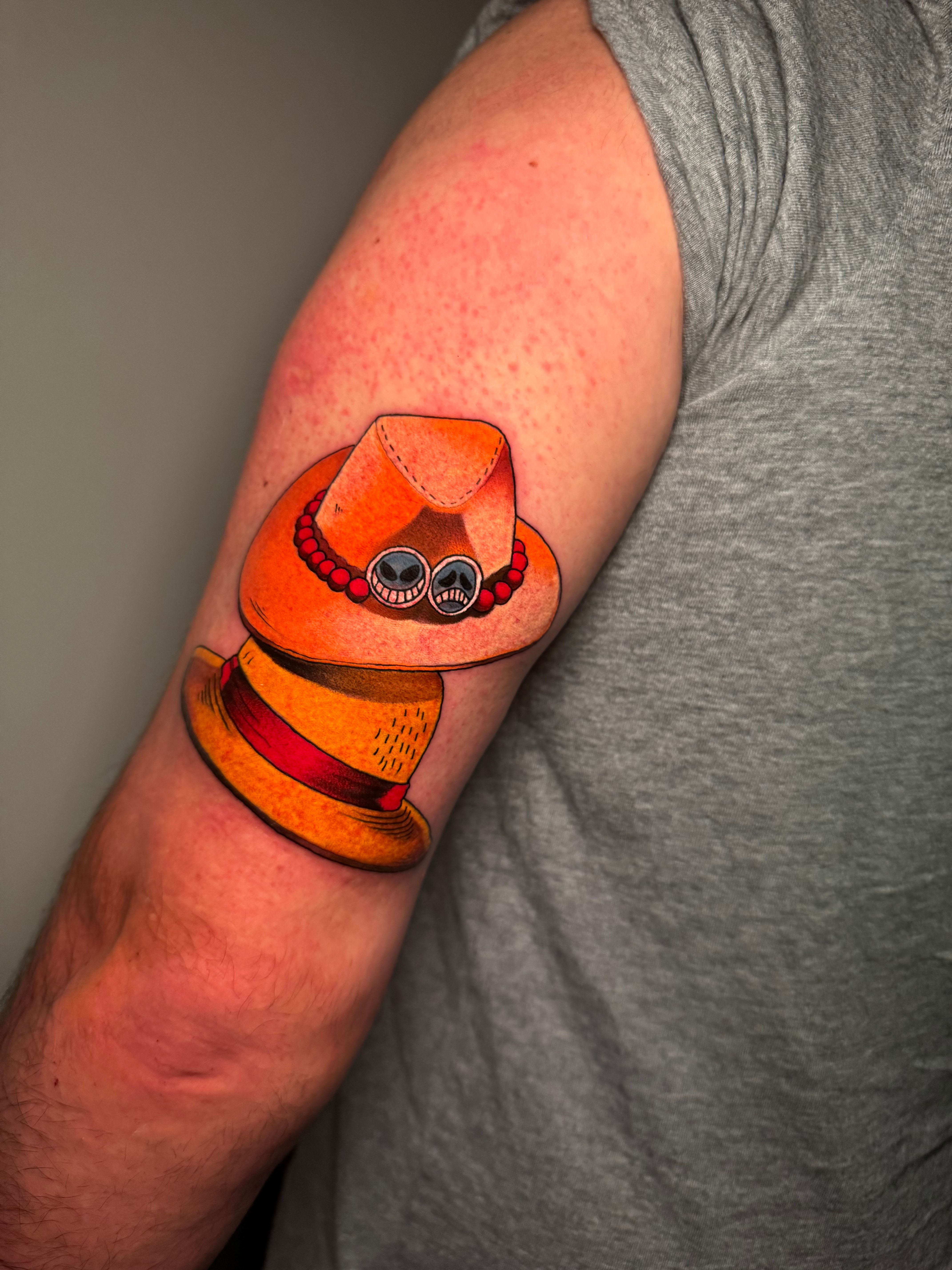 Tatuaje blackwork con negro sólido realizado en Madrid
